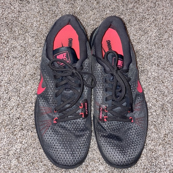 Nike Training Flex Supreme TR5 Shoes - Picture 2 of 3